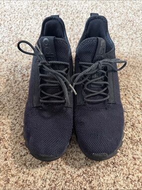 adidas boys Black Knit Athletic Sneakers youth size 6